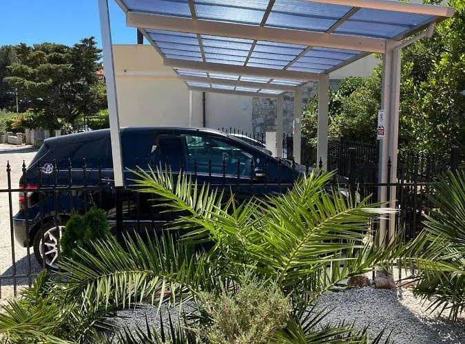 Grey Pearl With Free Ev Ch-station * Valbandon