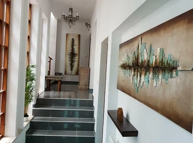 Grey Pearl With Free Ev Ch-station *