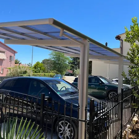 Grey Pearl With Free Ev Ch-station