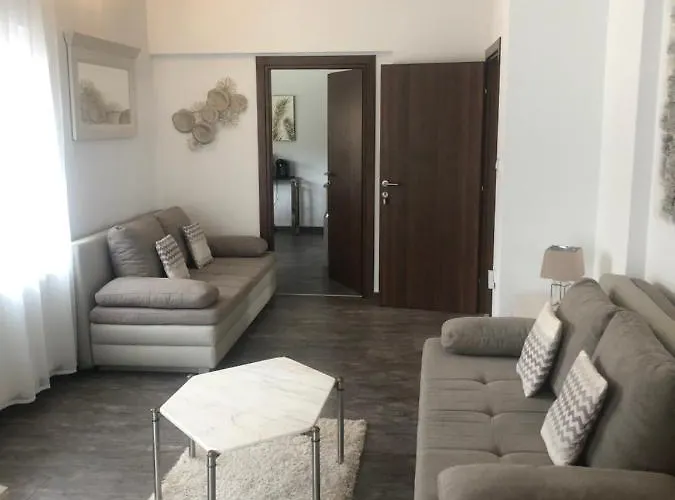 Grey Pearl With Free Ev Ch-station Apartament Valbandon